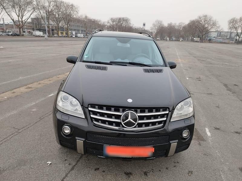 Gebraucht Mercedes ML320 225 PS (165 kW) 2007 Grau SUV