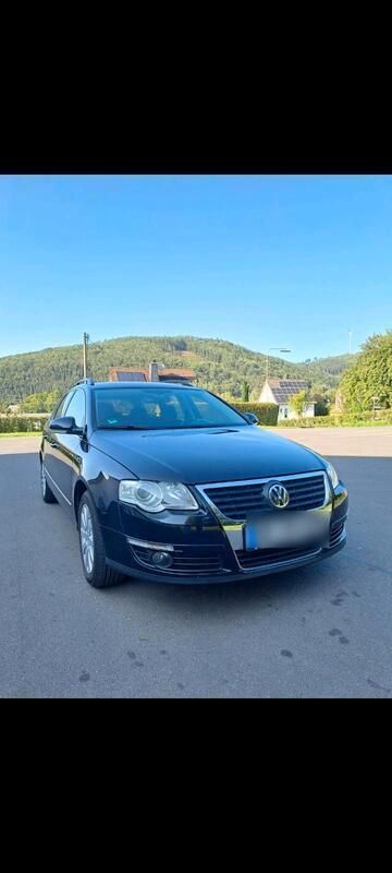 Schwarz Gebraucht 2009 VW Passat Comfortline Kombi | 2.500 € (Guter Preis) - Bild 1/4