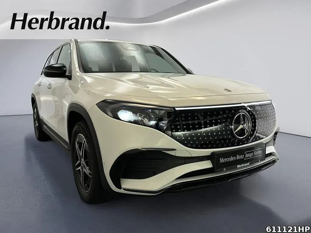 Gebraucht Mercedes EQB250+ AMG 139 kW (190 PS) 2025 Weiß SUV