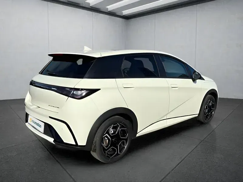 Ny BYD Dolphin 150 kW (204 HK) 2026 Hvid Hatchback