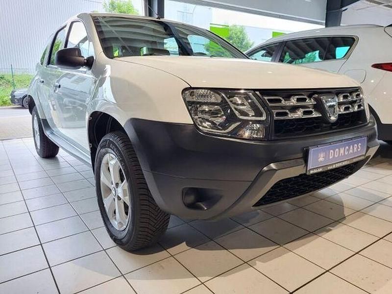 Gebraucht Dacia Duster Essentiel 105 PS (77 kW) 2015 Weiß SUV