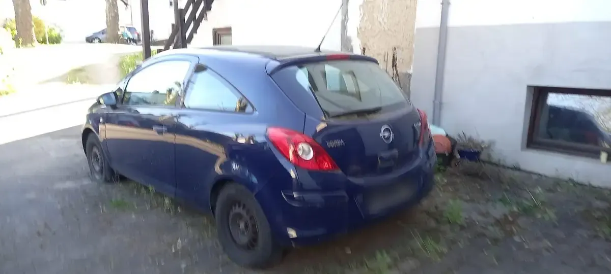 Second-hand Opel Corsa 90 CP (66 kW) 2009 Albastru Hatchback