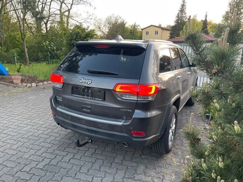 Gebraucht Jeep Grand Cherokee Limited 250 PS (183 kW) 2013 Grau SUV