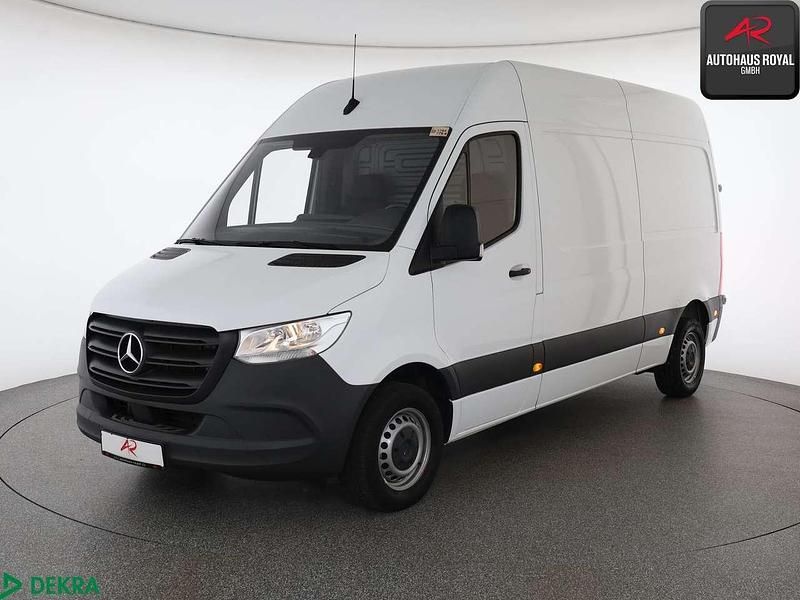 Gebraucht Mercedes Sprinter 114 PS (83 kW) 2023 Arktikweiss Van