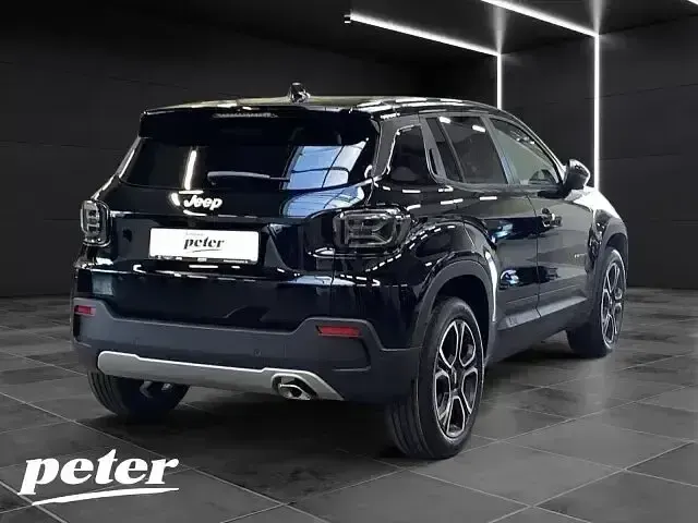 Neu Jeep Avenger Summit 110 PS (80 kW) 2025 Volcano black SUV