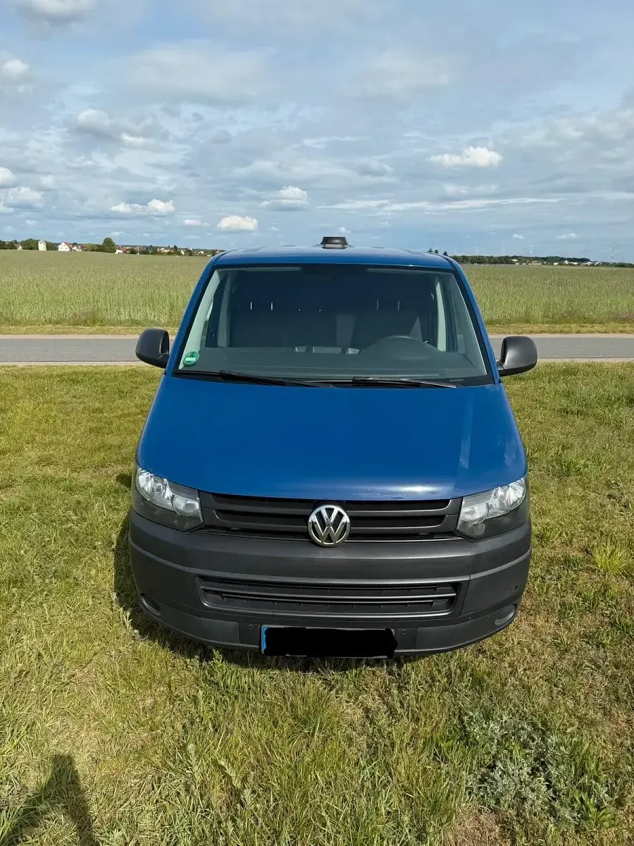 Gebraucht VW Transporter 114 PS (83 kW) 2014 Blau Van