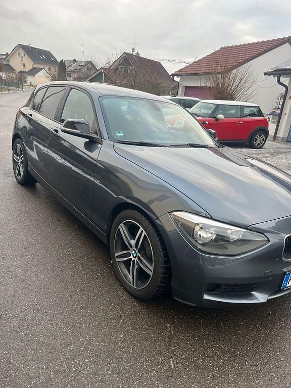 Gebraucht BMW 116 136 PS (100 kW) 2013 Grau Kleinwagen