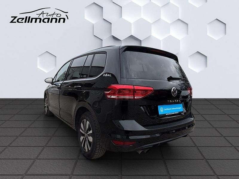 Gebraucht VW Touran Comfortline 150 PS (110 kW) 2025 Schwarz Van / Kleinbus
