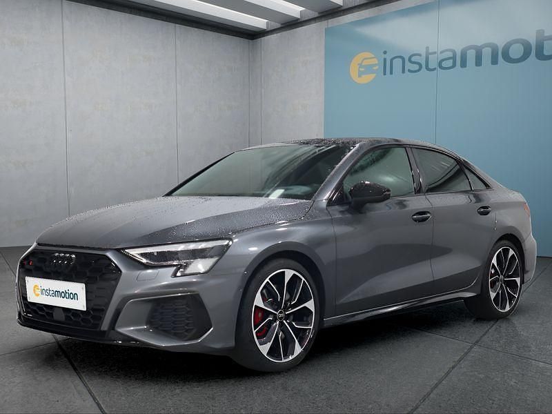 Grau Gebraucht 2024 Audi S3 Limousine | 47.949 € (Teuer) - Bild 1/4
