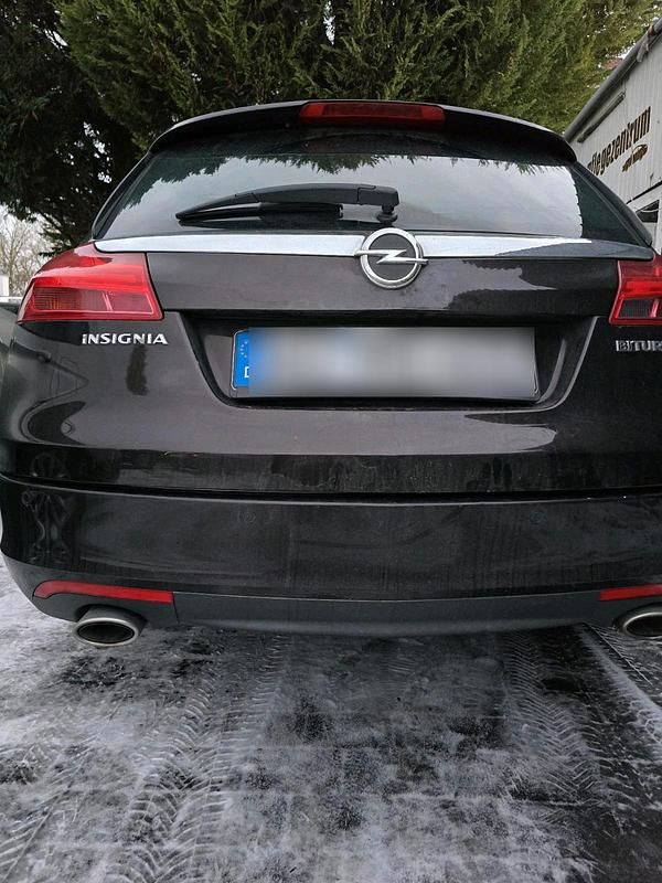 Gebraucht Opel Insignia 190 PS (139 kW) 2012 Braun Cabrio