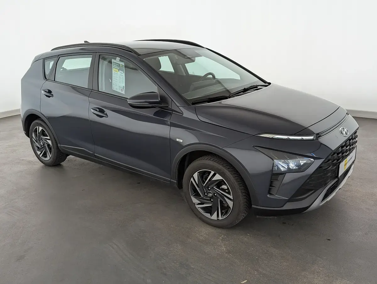 Gebraucht Hyundai Bayon Trend 101 PS (74 kW) 2024 Aurora grey SUV