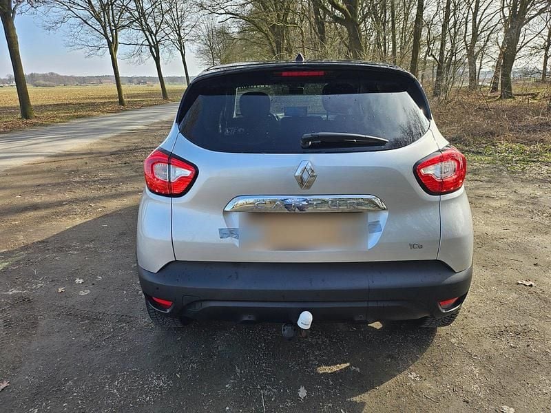 Gebraucht Renault Captur Intens 118 PS (86 kW) 2016 Silber SUV