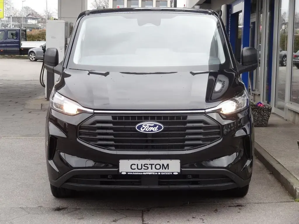 Neu Ford Transit Custom Trend 170 PS (125 kW) 2026 Agate black metallic Van / Kleinbus