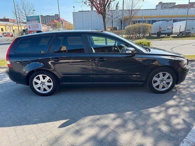 Gebraucht Volvo V50 132 PS (97 kW) 2007 Schwarz Kombi