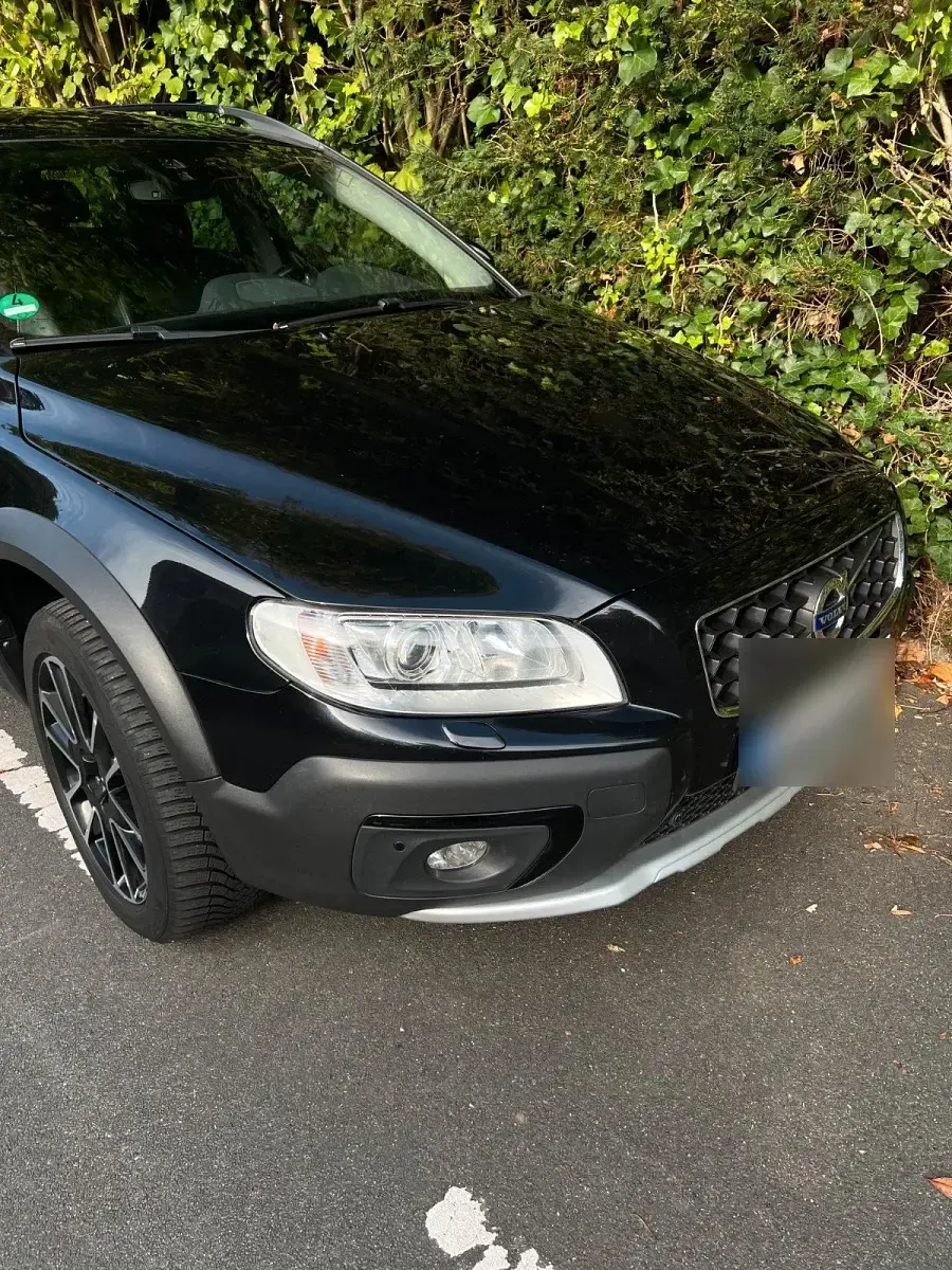 Gebraucht Volvo XC70 Summum 215 PS (158 kW) 2014 Schwarz Kombi