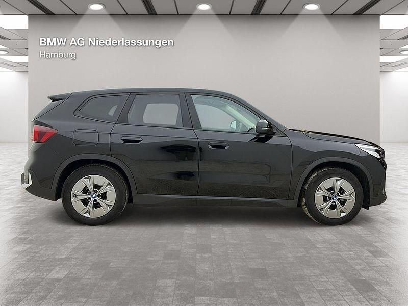 Używany BMW iX1 Performance 225 kW (306 KM) 2023 Czarny SUV