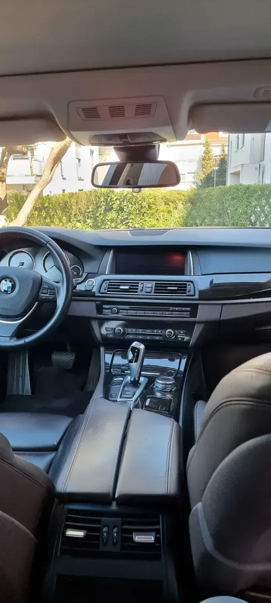 Gebraucht BMW 530 Luxury Line 258 PS (189 kW) 2016 Grau Kombi