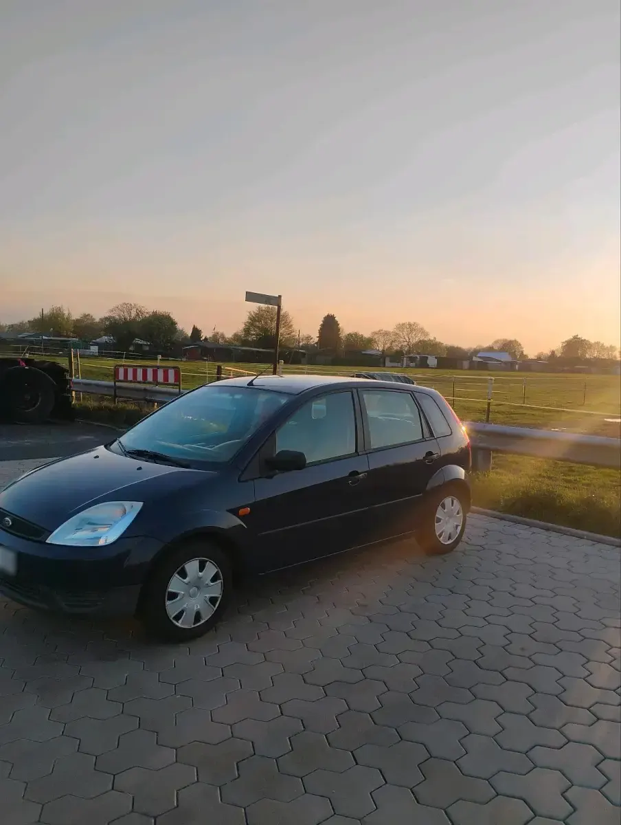 Gebraucht Ford Fiesta 80 PS (58 kW) 2002 Kleinwagen