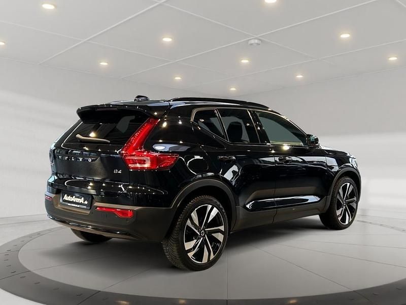 Gebraucht Volvo XC40 Plus 197 PS (144 kW) 2023 Schwarz SUV