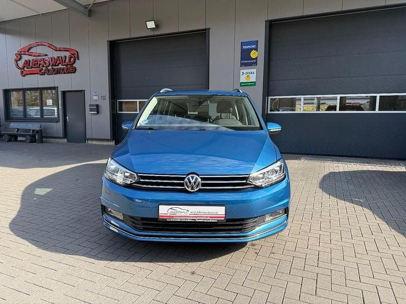 Gebraucht VW Touran Highline 150 PS (110 kW) 2016 Blau Van / Kleinbus
