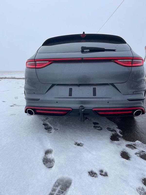 Gebraucht Kia ProCeed GT 204 PS (150 kW) 2022 Schwarz Kombi