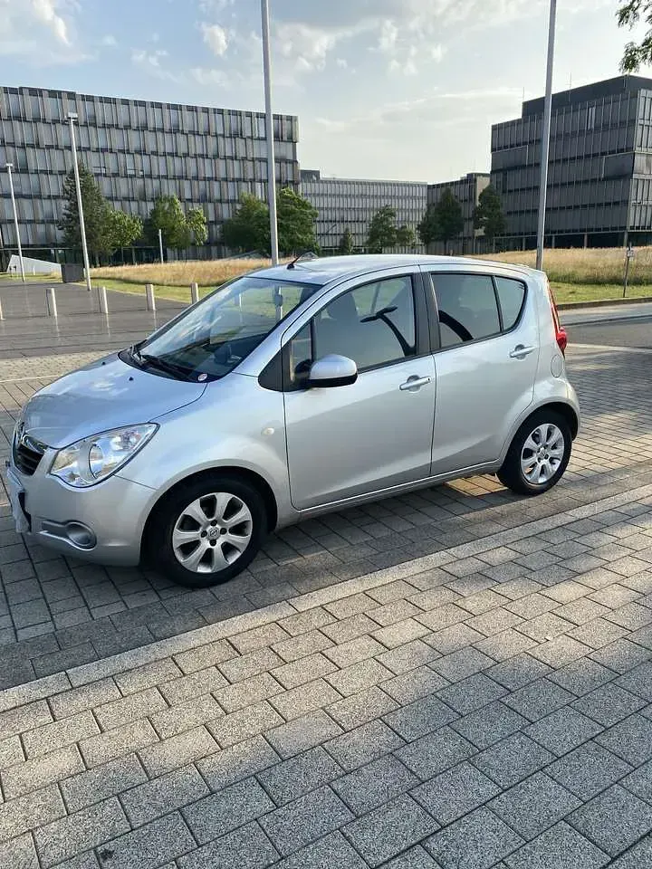 Gebraucht Opel Agila Edition 65 PS (47 kW) 2008 Grau Kleinwagen