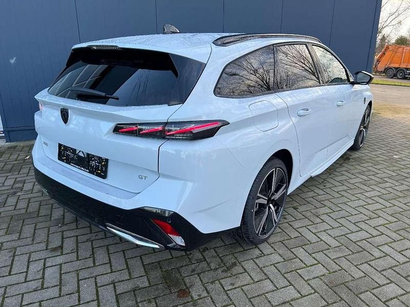Gebraucht Peugeot 308 SW GT 131 PS (96 kW) 2025 Weiß Kombi