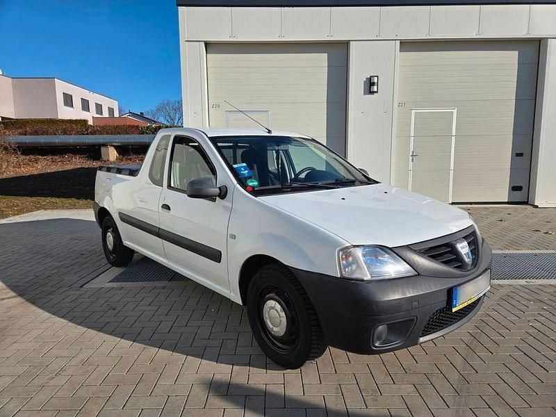 Weiß Gebraucht 2011 Dacia Logan Pick-Up Abholung | 4.595 € - Bild 1/4