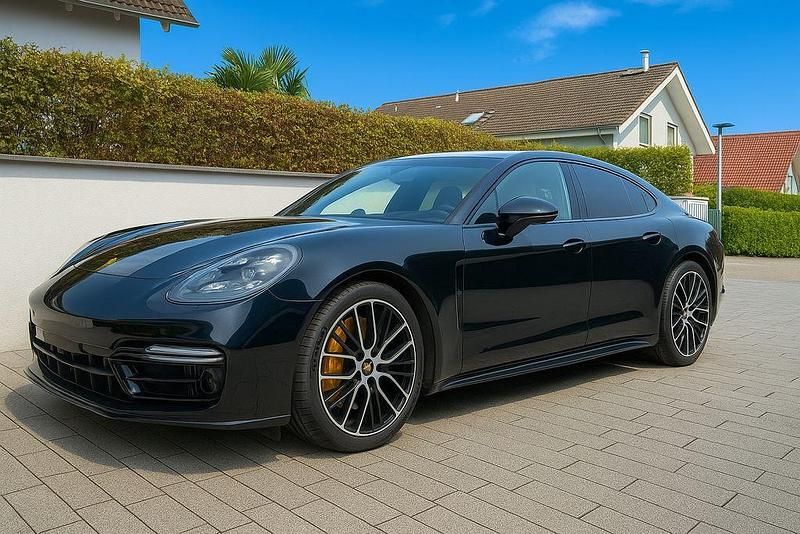 Schwarz Gebraucht 2021 Porsche Panamera Turbo S Limousine | 98.650 € - Bild 1/4