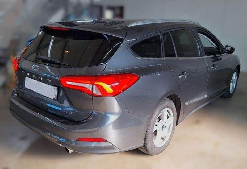 Gebraucht Ford Focus Cool & Connect 120 PS (88 kW) 2020 Magnetic Kombi