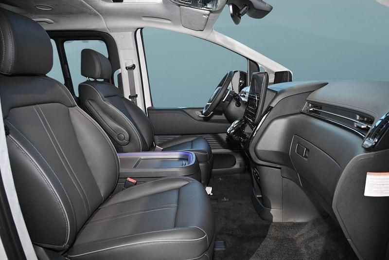 Gebraucht Hyundai Staria 225 PS (165 kW) 2025 Andere Van / Kleinbus