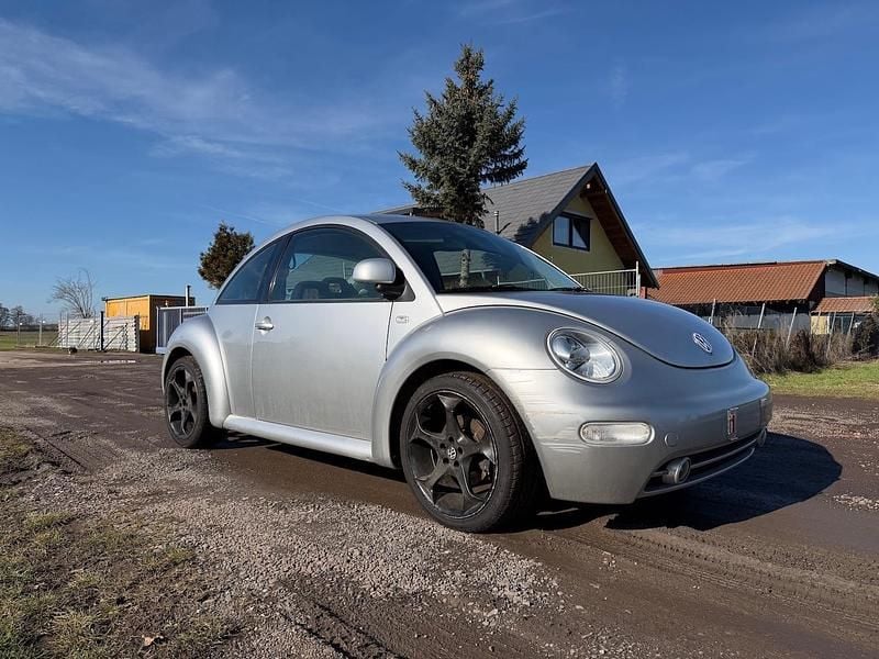 Gebraucht VW New Beetle 90 PS (66 kW) 1999 Silber Kleinwagen