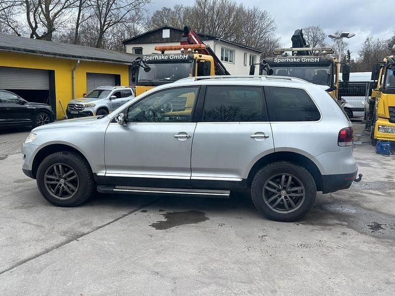 Gebraucht VW Touareg 239 PS (175 kW) 2009 Silber SUV