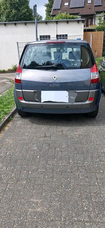 Grau Gebraucht 2006 Renault Scénic II Van / Kleinbus | 2.200 € (Fairer Preis) - Bild 1/4