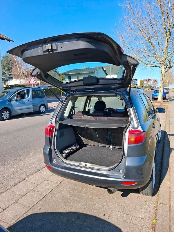 Gebraucht Mazda 2 68 PS (50 kW) 2005 Grau Kleinwagen