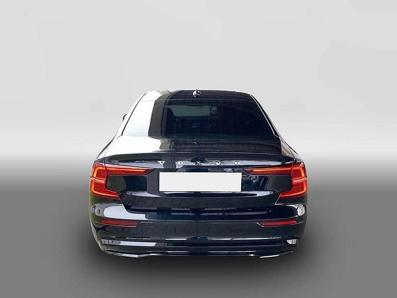 Gebraucht Volvo S60 Ultimate 455 PS (334 kW) 2023 Schwarz Limousine