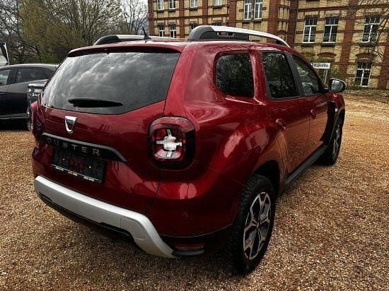 Gebraucht Dacia Duster Celebration 131 PS (96 kW) 2021 Rouge fusion SUV
