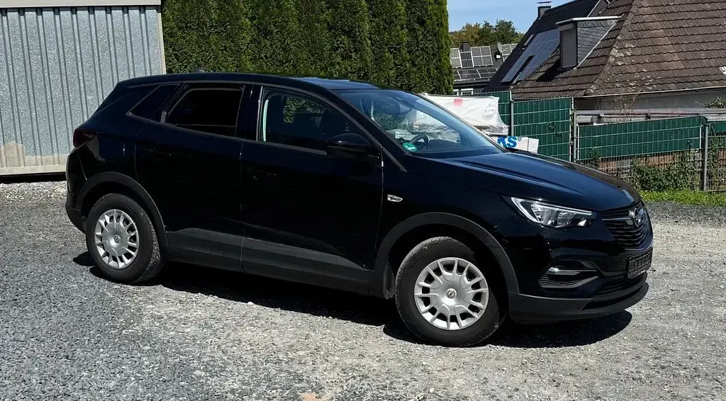 Gebraucht Opel Grandland X Selection 131 PS (96 kW) 2017 Schwarz SUV