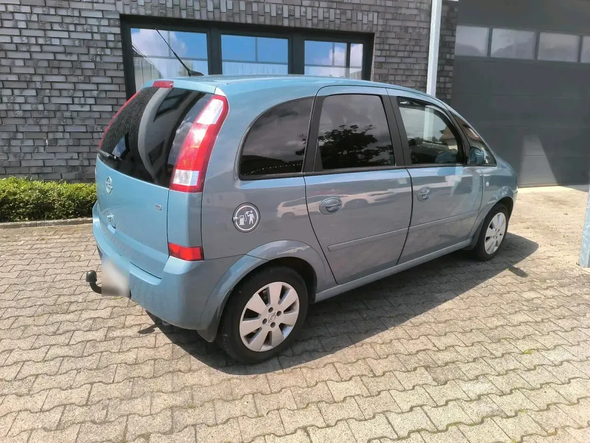 Gebraucht Opel Meriva 101 PS (74 kW) 2005 Van / Kleinbus