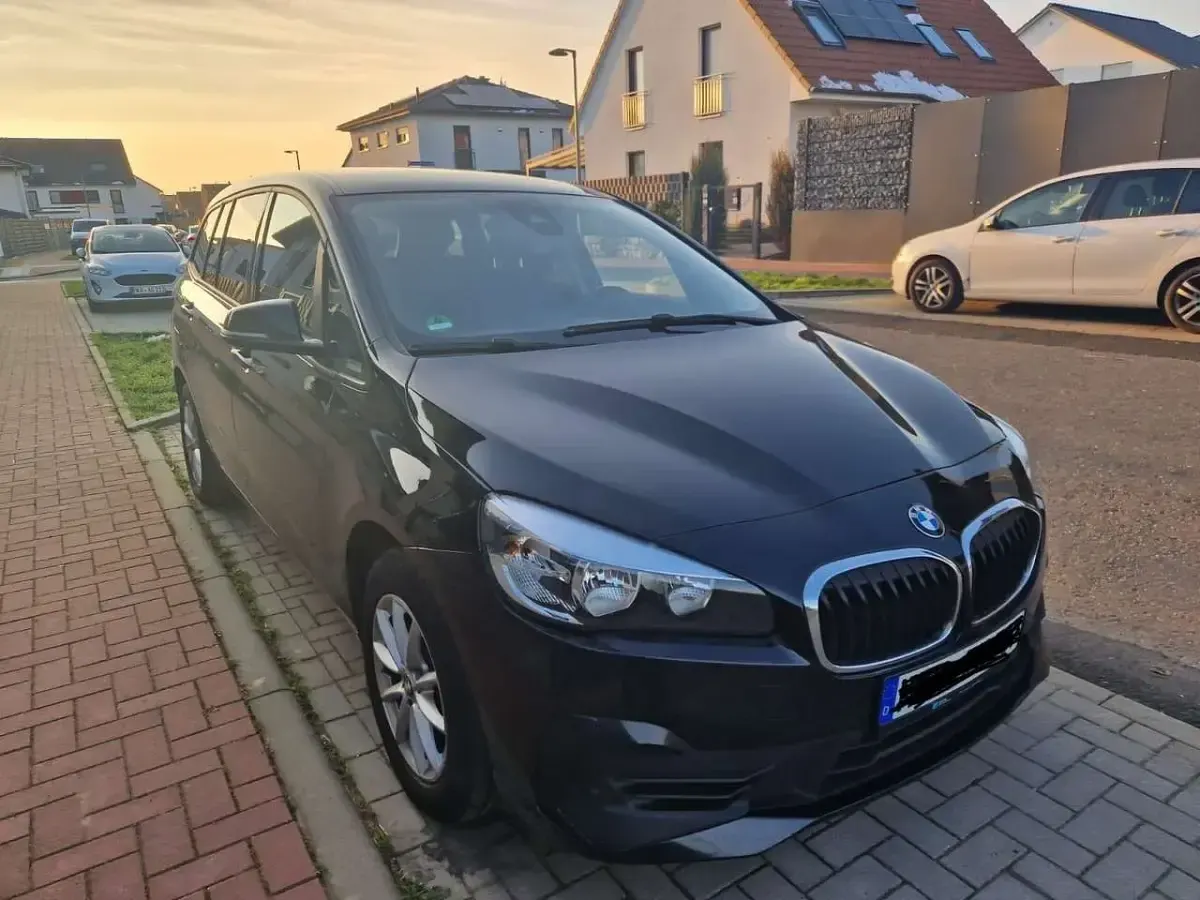 Gebraucht BMW 216 116 PS (85 kW) 2019 Schwarz Coupé