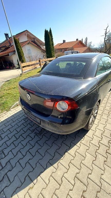 Gebraucht VW Eos 122 PS (89 kW) 2008 Schwarz Cabrio