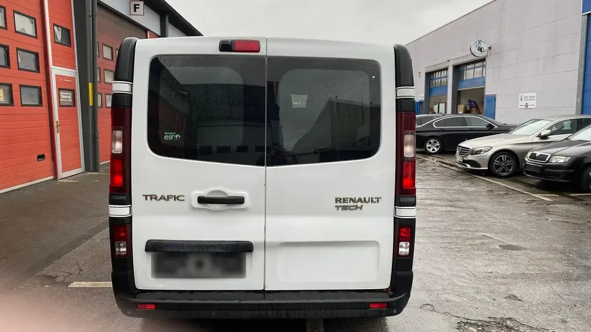 Gebraucht Renault Traffic 2017 Weiß Van / Kleinbus