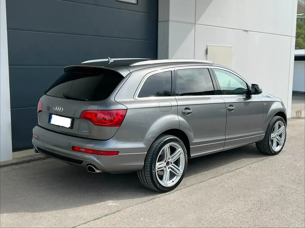 Gebraucht Audi Q7 S-Line 245 PS (180 kW) 2013 Grau SUV