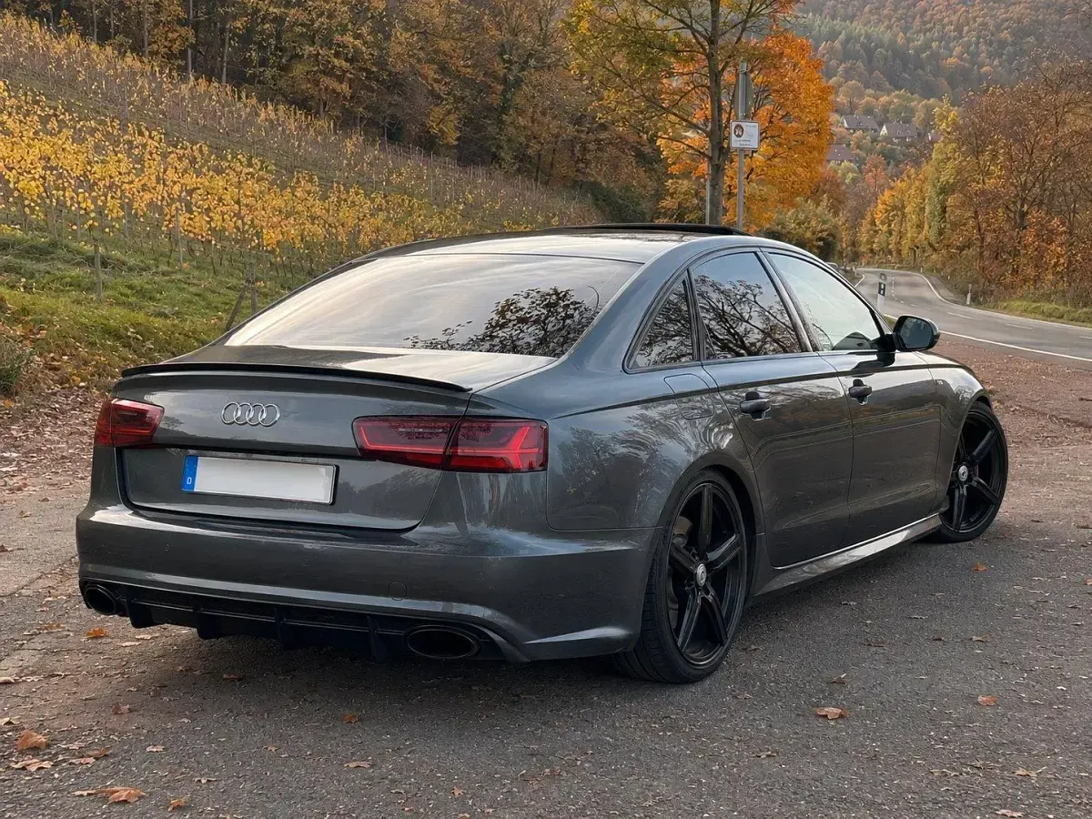 Gebraucht Audi A6 333 PS (244 kW) 2015 Grau Limousine