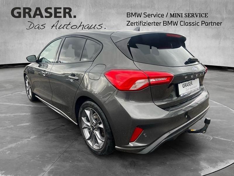 Gebraucht Ford Focus ST 155 PS (114 kW) 2021 Silber Limousine