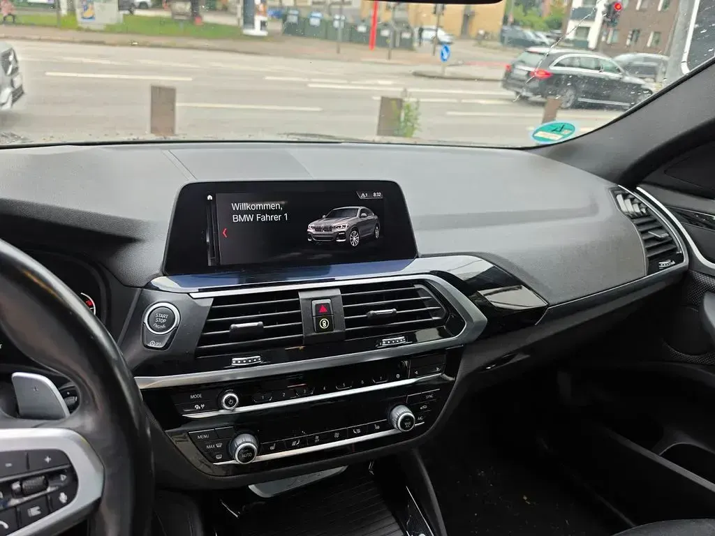 Gebraucht BMW X4 Advantage 184 PS (135 kW) 2021 Schwarz SUV