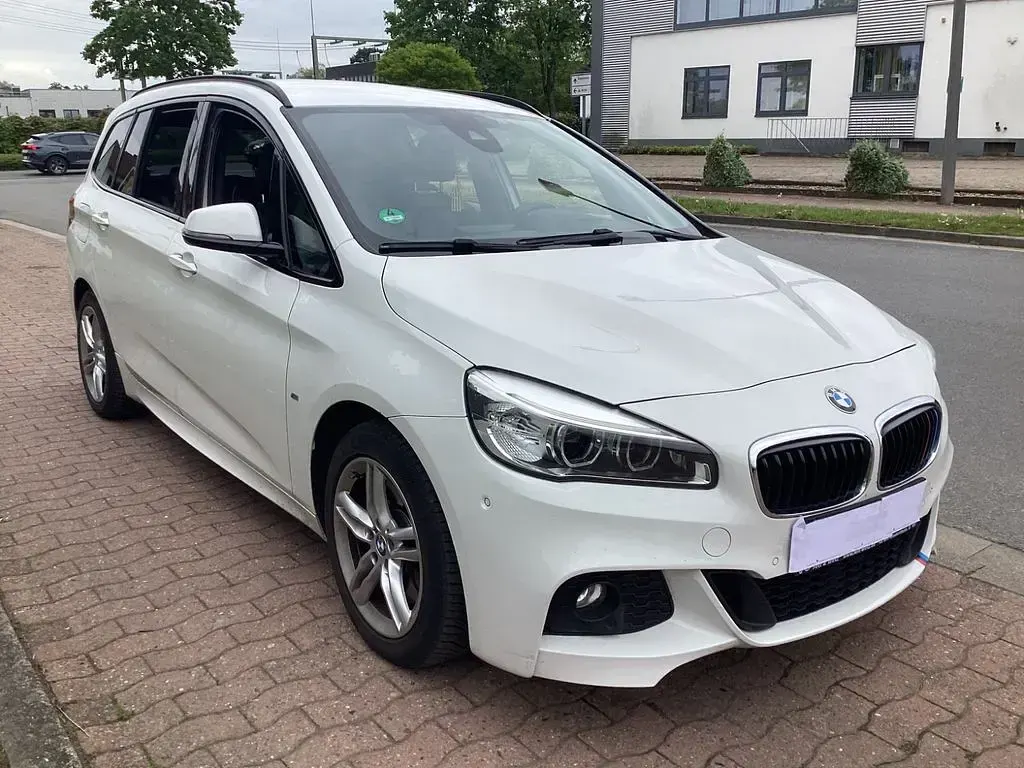 Gebraucht BMW 220 M Sport 190 PS (139 kW) 2015 Weiß Kombi