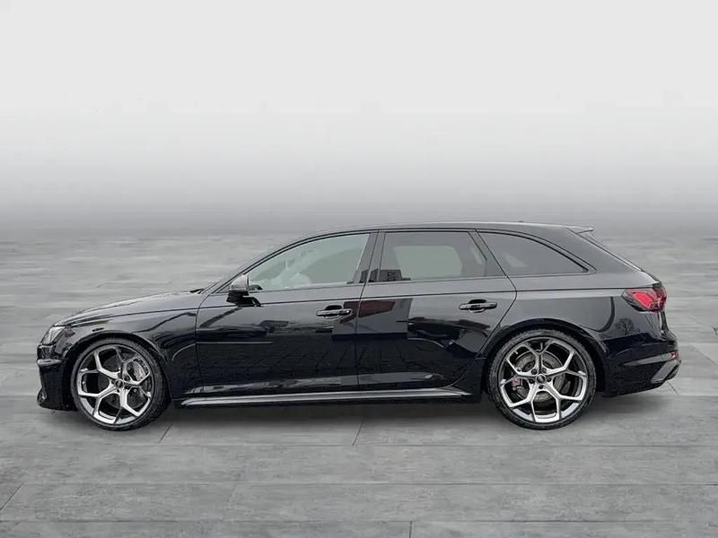Gebraucht Audi RS4 Ambiente 470 PS (345 kW) 2024 Schwarz Kombi