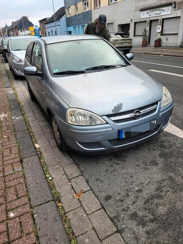 Gebraucht Opel Corsa 60 PS (44 kW) 2005 Silber Kleinwagen