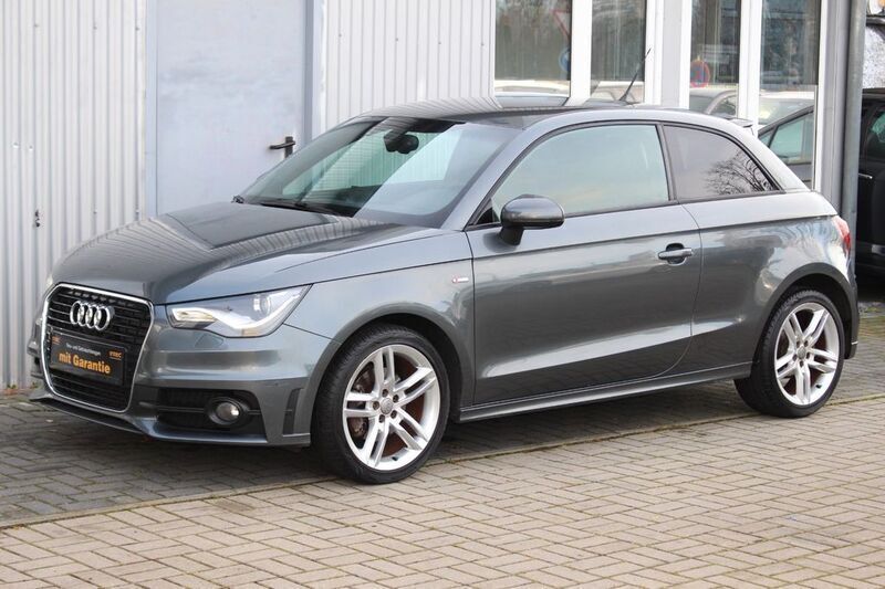 Grau Gebraucht 2011 Audi A1 S-Line Kleinwagen | 11.980 € (Fairer Preis) - Bild 1/4